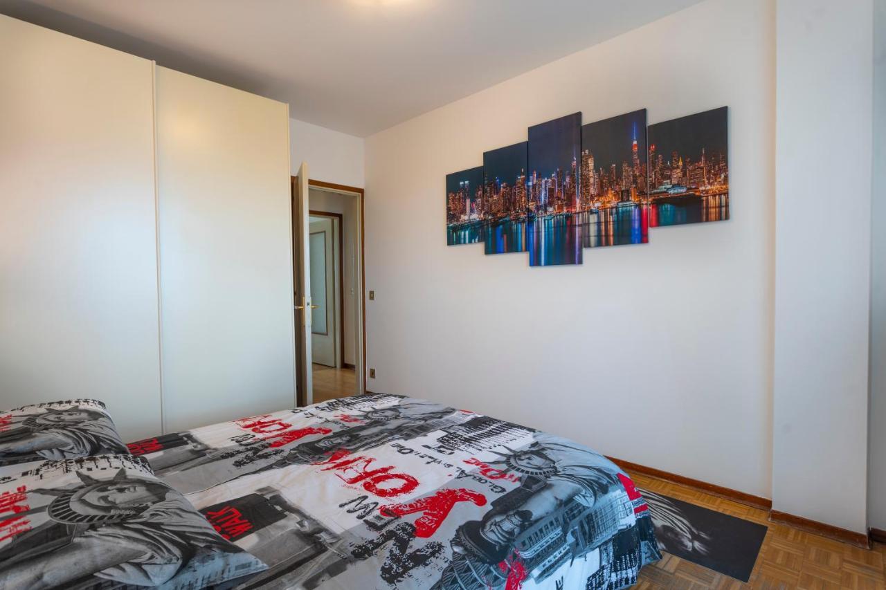 Zia Dina Apartment Pasian di Prato Luaran gambar