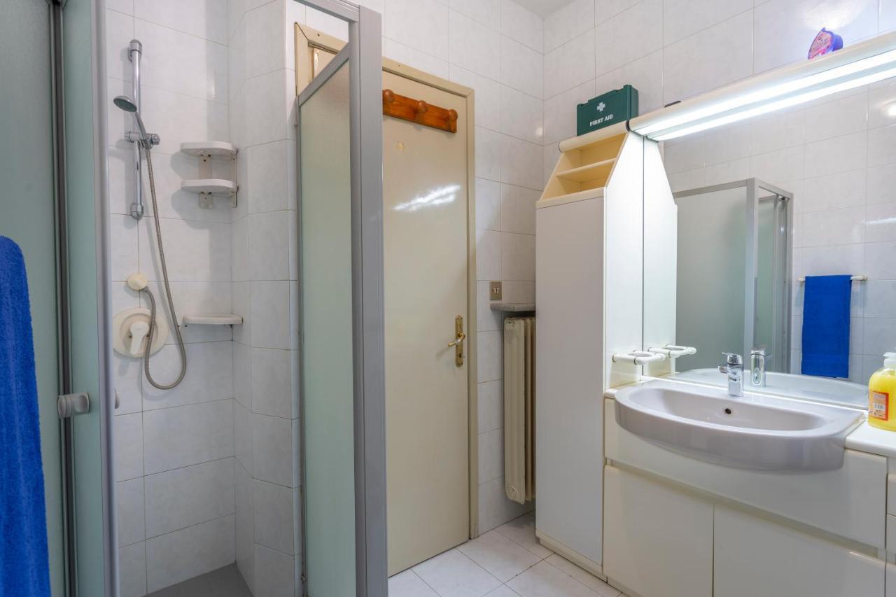 Zia Dina Apartment Pasian di Prato Luaran gambar